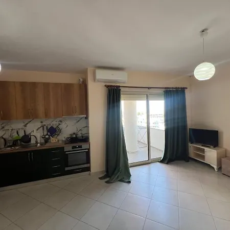 Durres Beach Apartment شقة