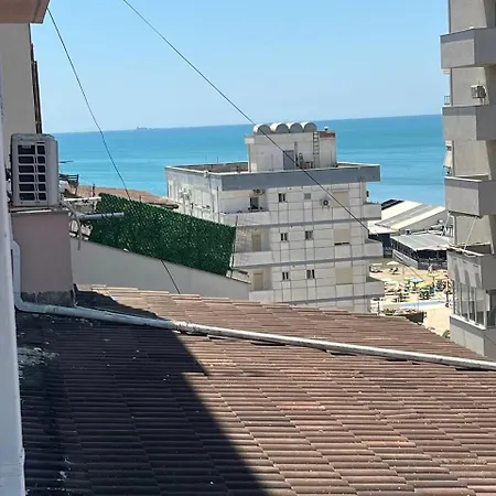 Durres Beach Apartment دراس